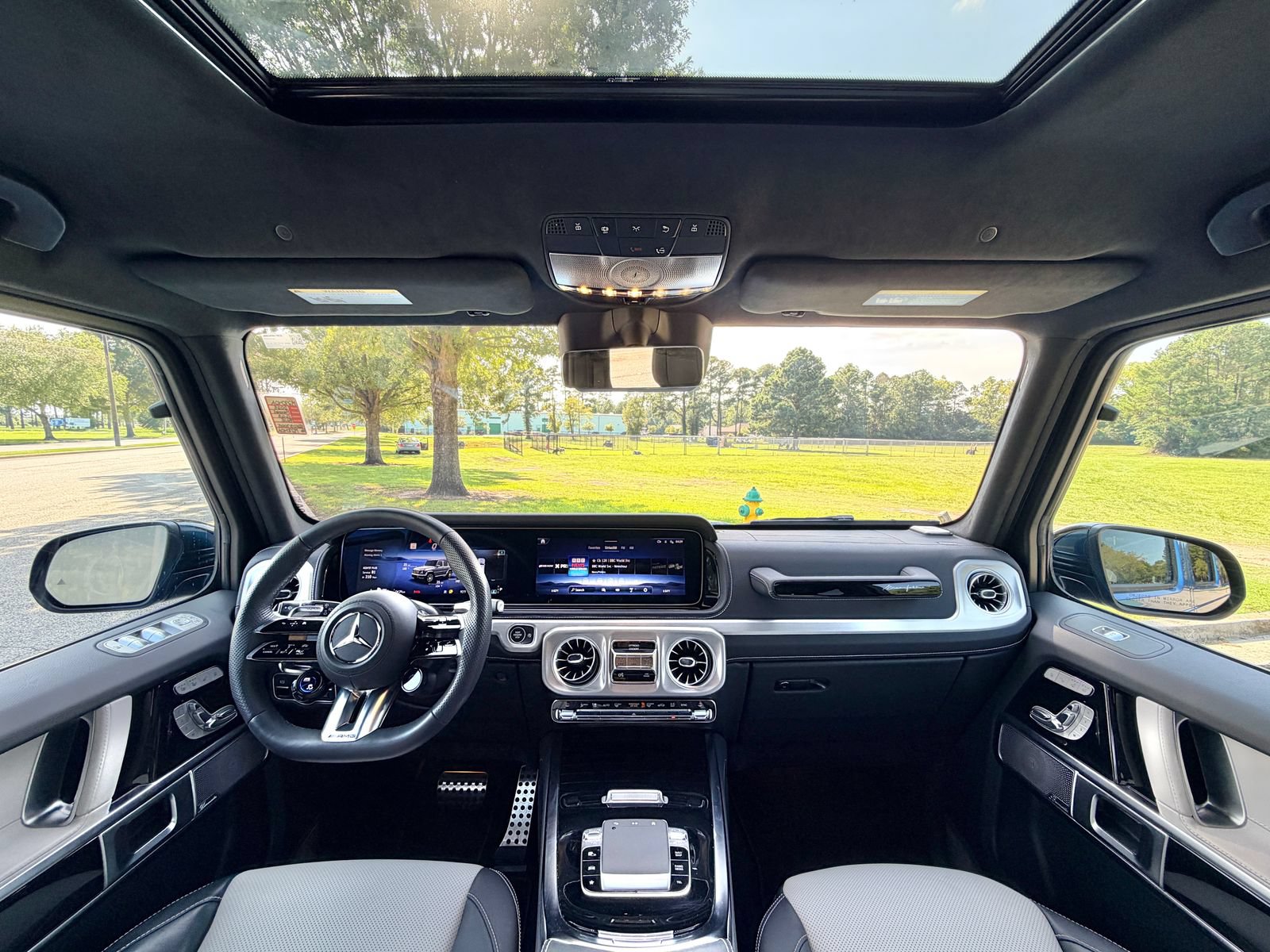 Certified 2025 Mercedes-Benz G 63 AMG 4MATIC image 2