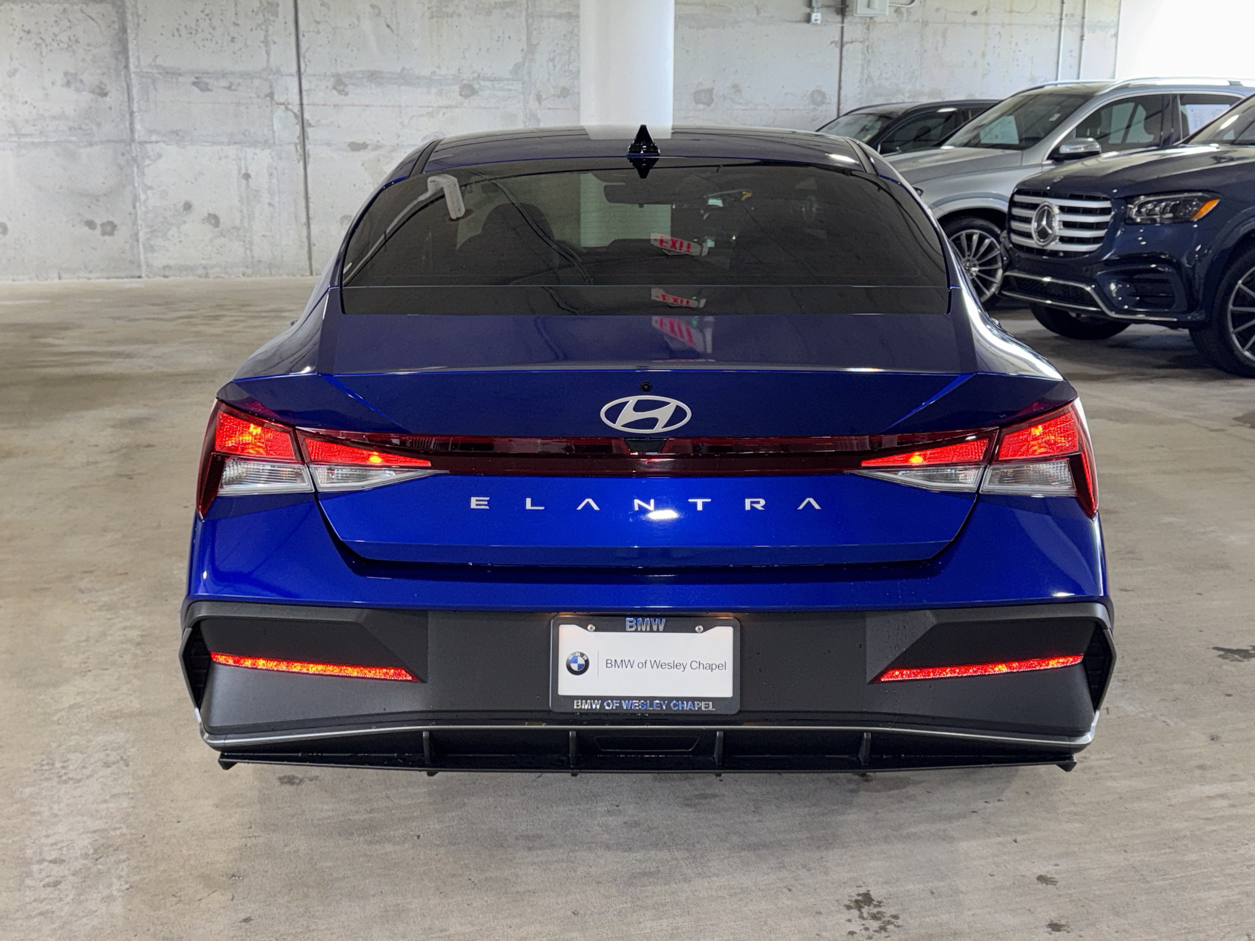 Used 2025 Hyundai Elantra SE FWD image 7
