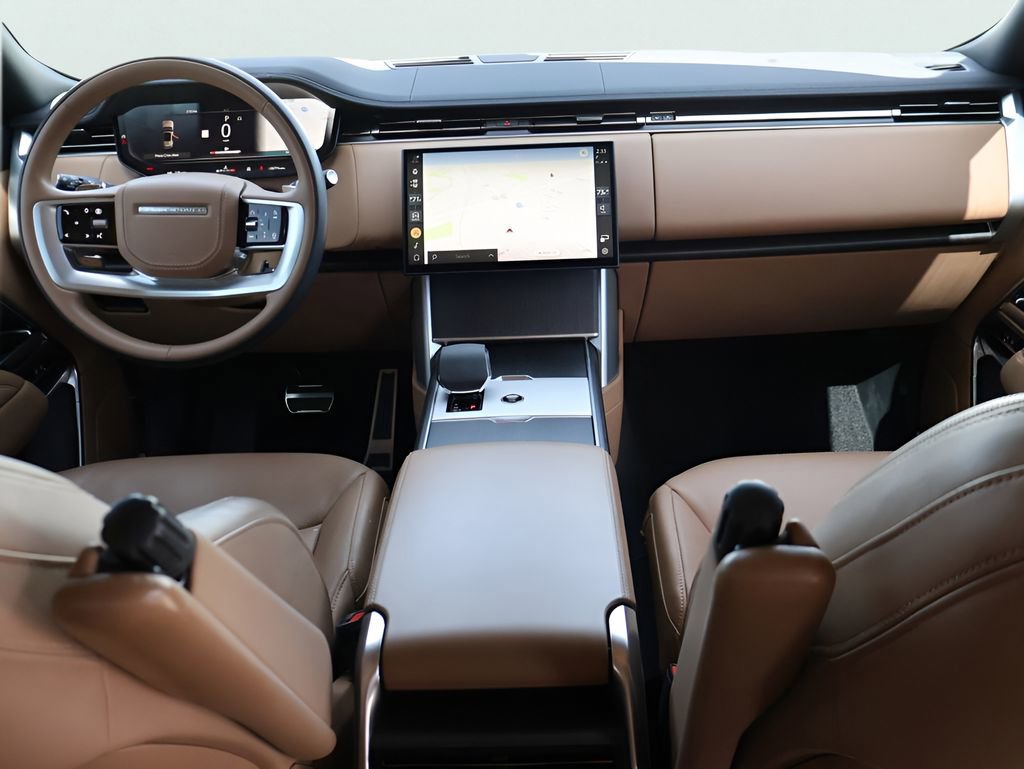 Certified 2024 Land Rover Range Rover SE AWD/4WD image 13