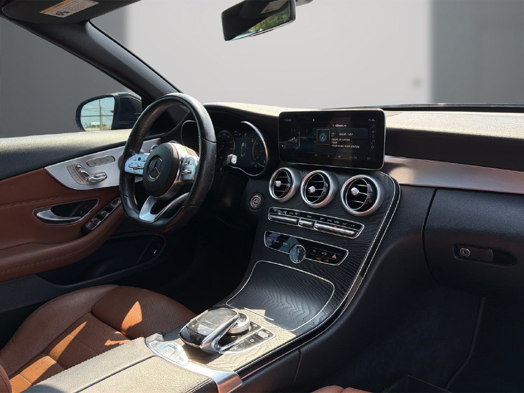 Used 2021 Mercedes-Benz C 300 Cabriolet w/ AMG Line image 15