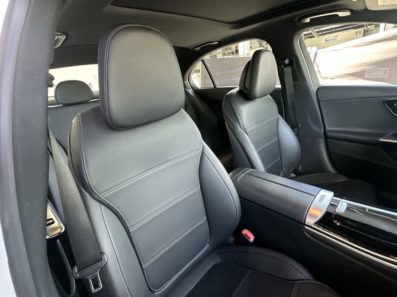 Used 2024 Mercedes-Benz C 300 Sedan w/ Exclusive Trim Package image 27