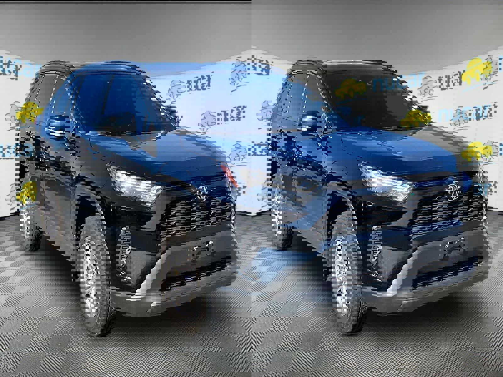 Used 2025 Toyota RAV4 XLE w/ Convenience Package image 1