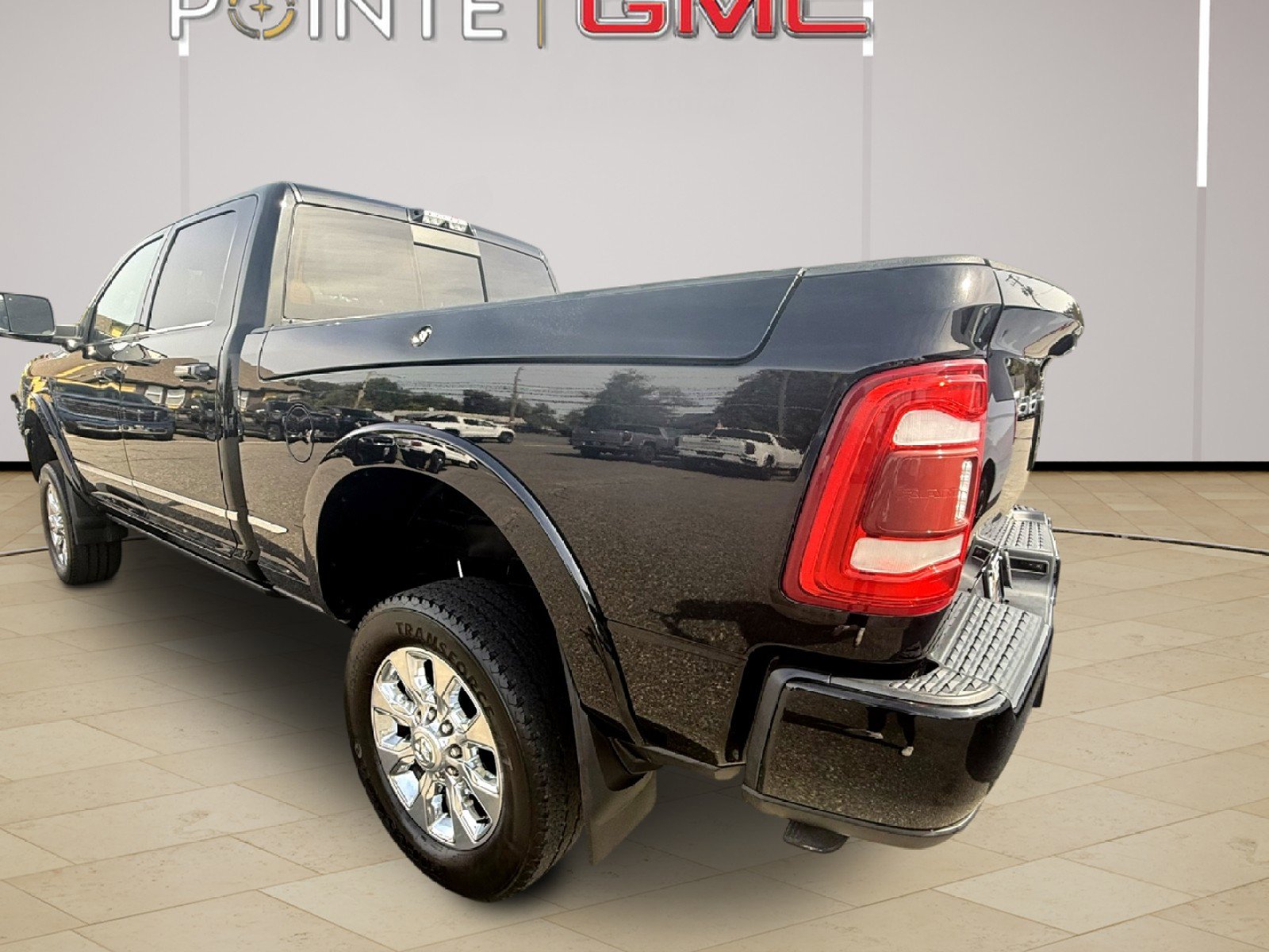 Used 2019 RAM 2500 Limited image 8