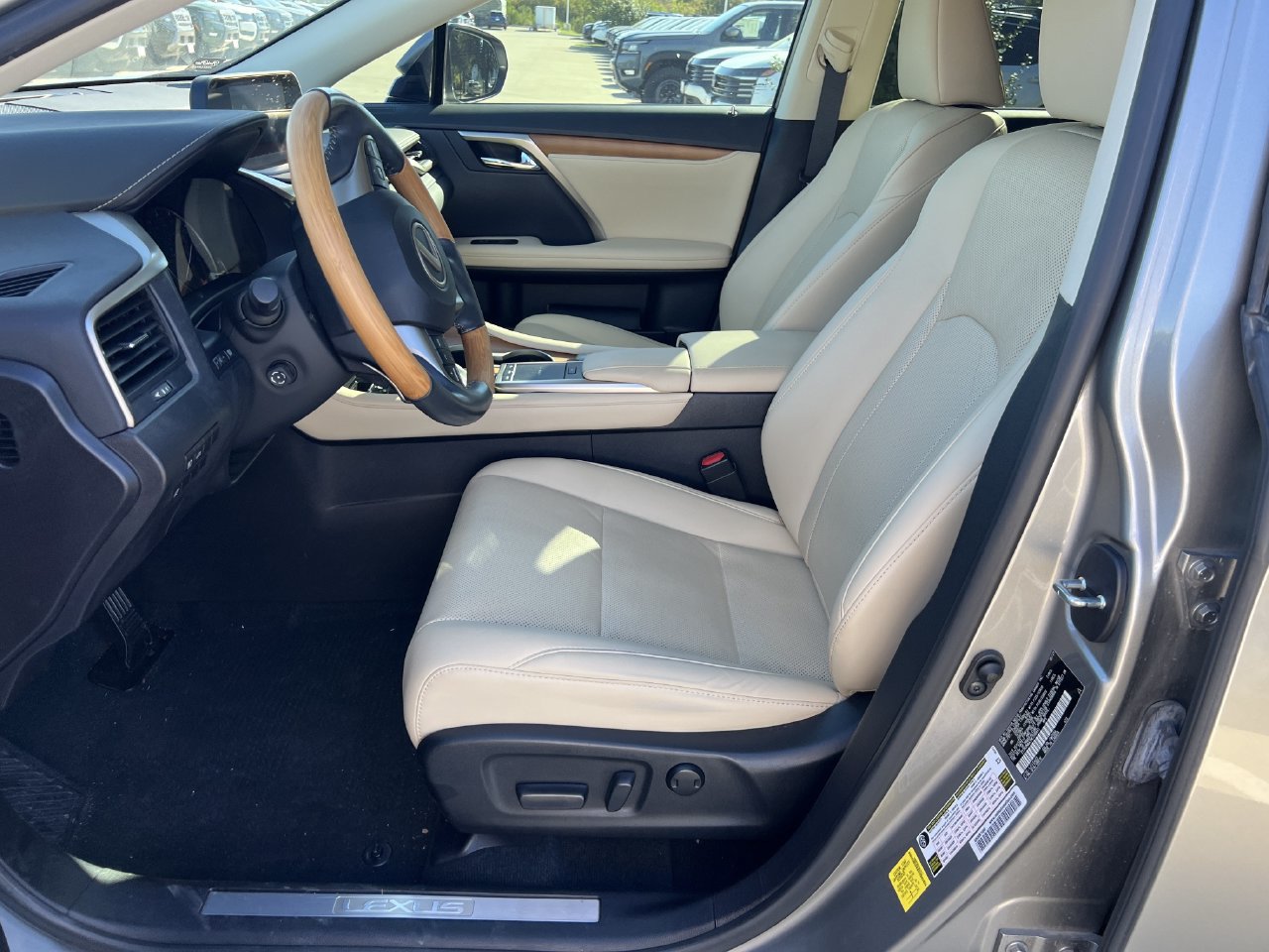 Used 2021 Lexus RX 350 FWD w/ Premium Package image 5