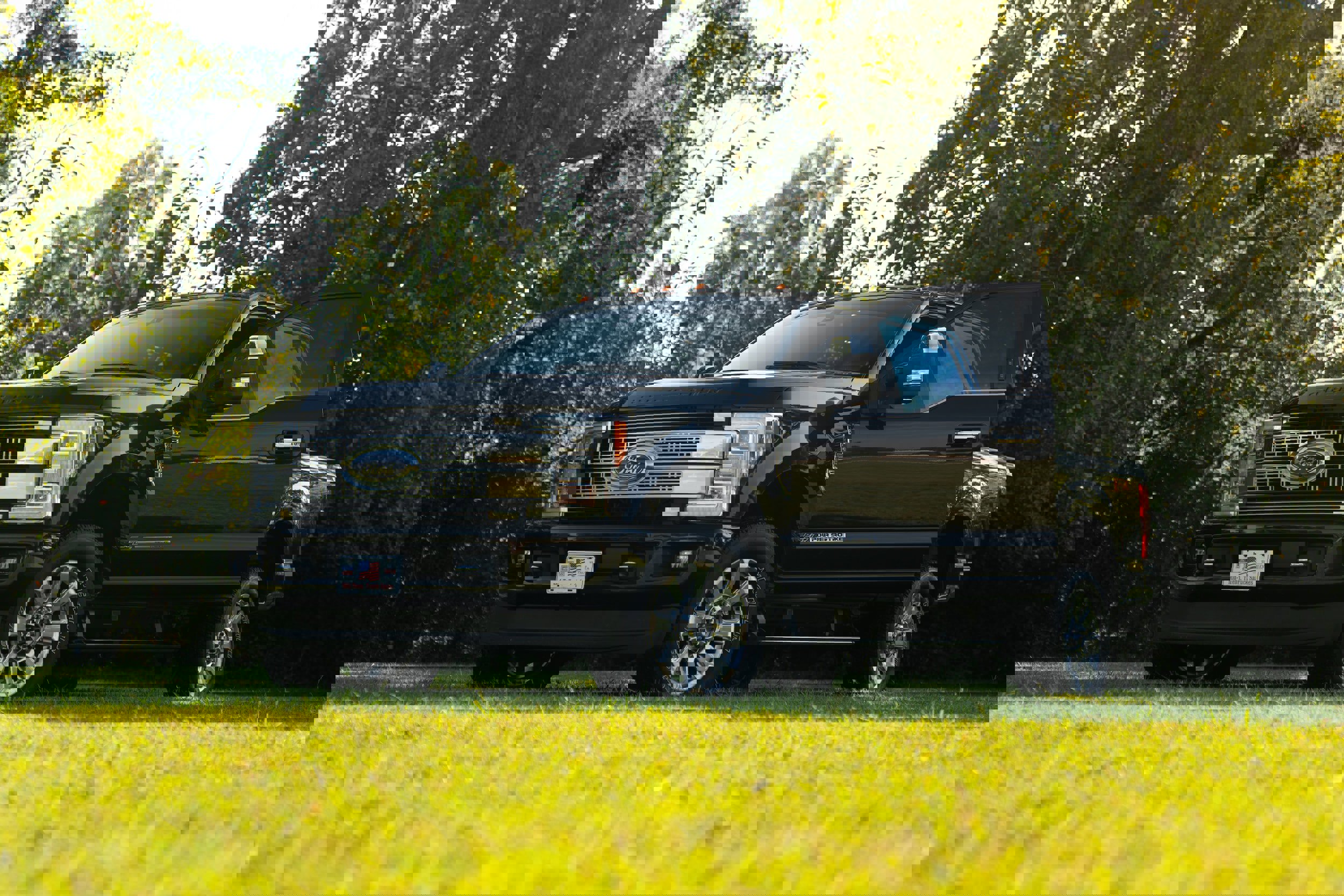 Used 2019 Ford F250 Platinum w/ Platinum Ultimate Package image 1