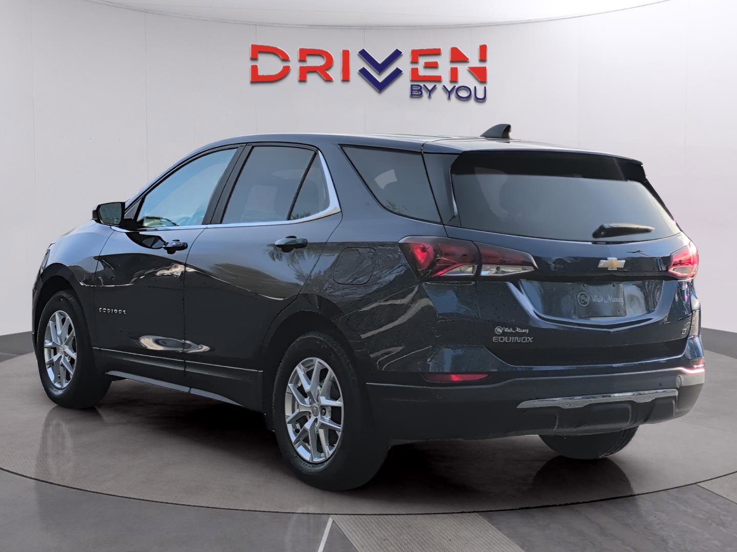 Used 2022 Chevrolet Equinox LT image 3