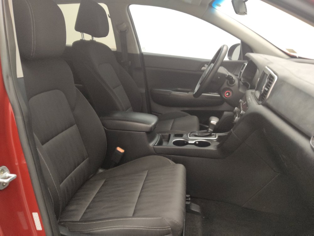 Used 2017 Kia Sportage LX FWD image 21