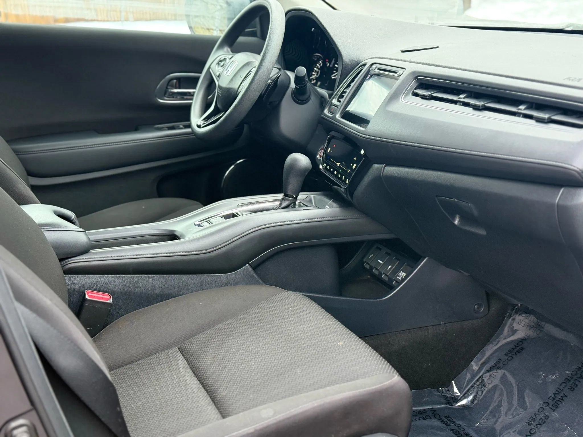 Used 2017 Honda HR-V EX image 27