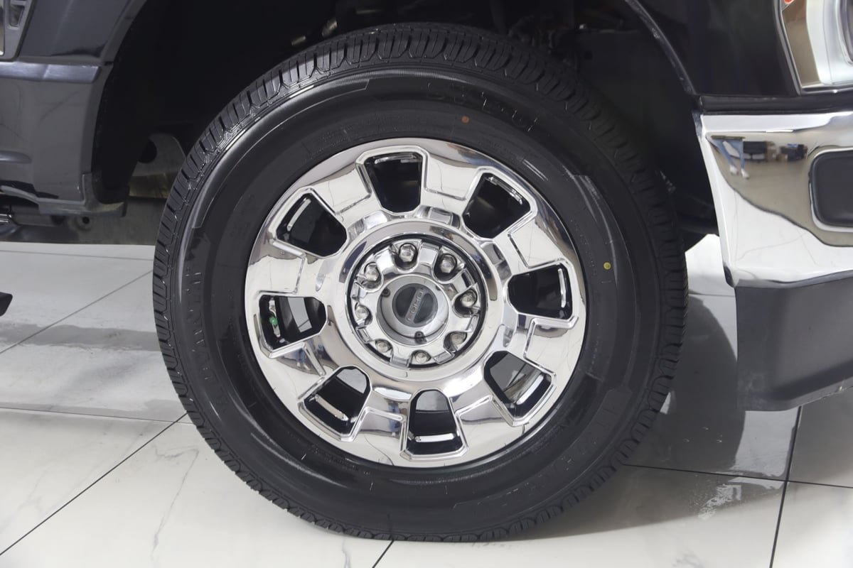 Used 2023 Ford F250 Lariat w/ Lariat Ultimate Package AWD/4WD image 15