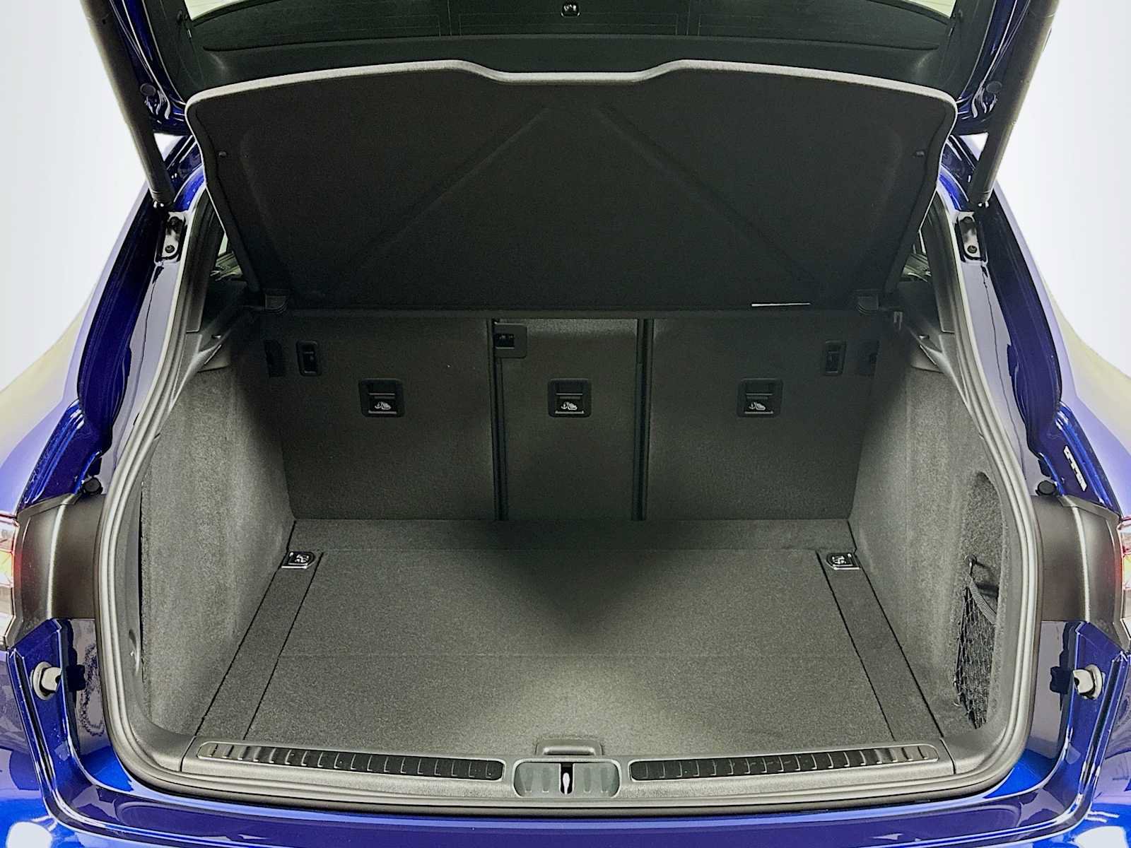 New 2026 Porsche Macan S AWD/4WD image 27