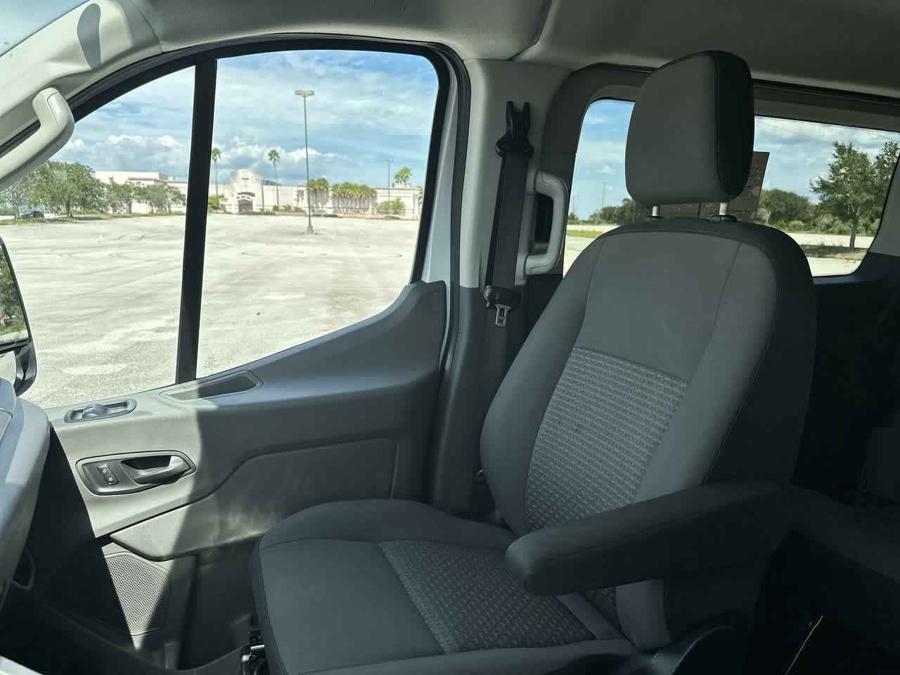Used 2025 Ford Transit 350 XLT RWD image 20