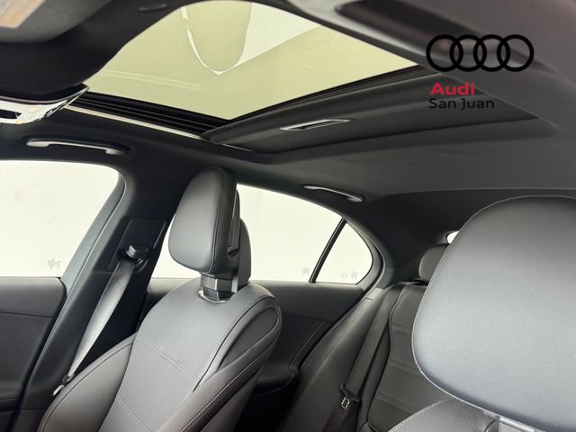 Used 2024 Mercedes-Benz C 300 Sedan image 11