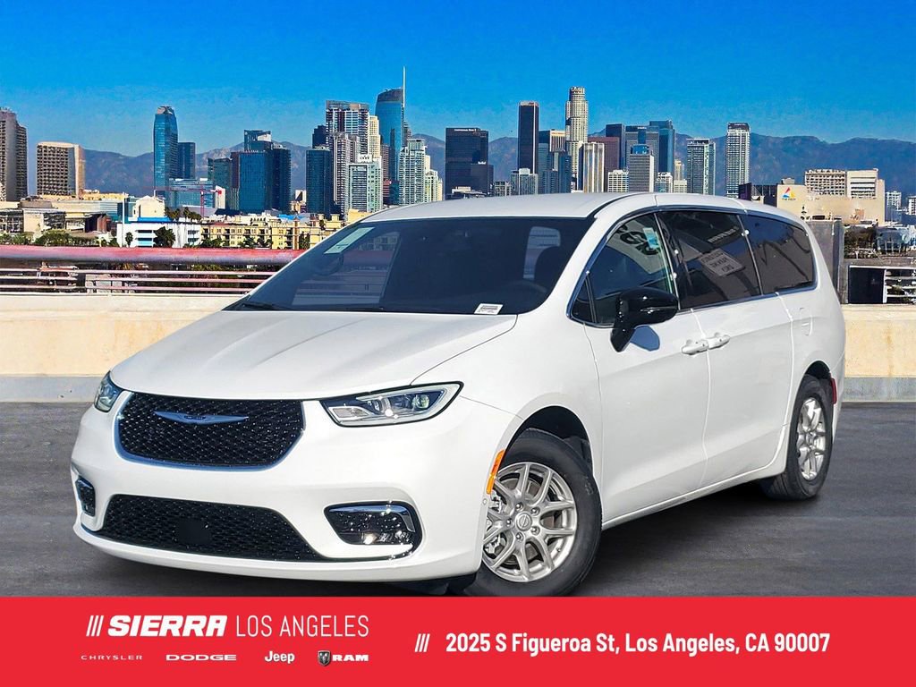 New 2026 Chrysler Pacifica Select