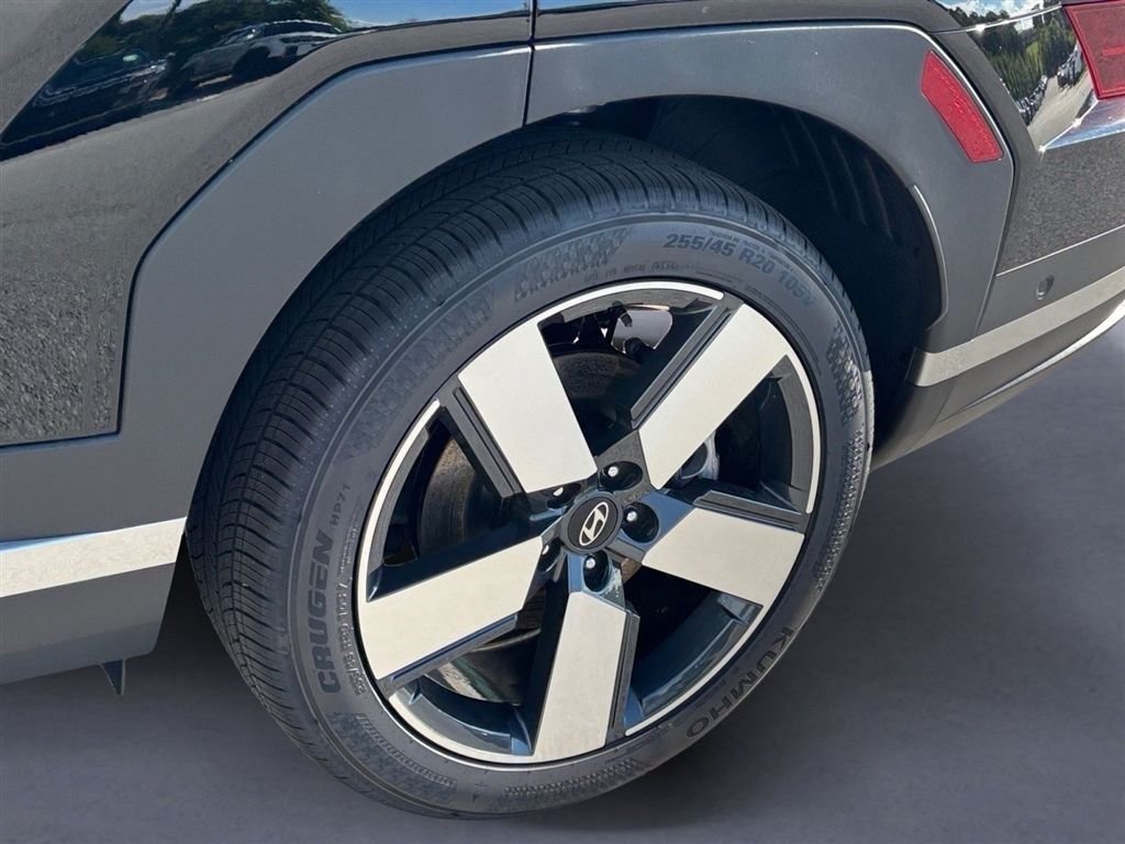 New 2026 Hyundai Santa Fe Limited FWD image 9