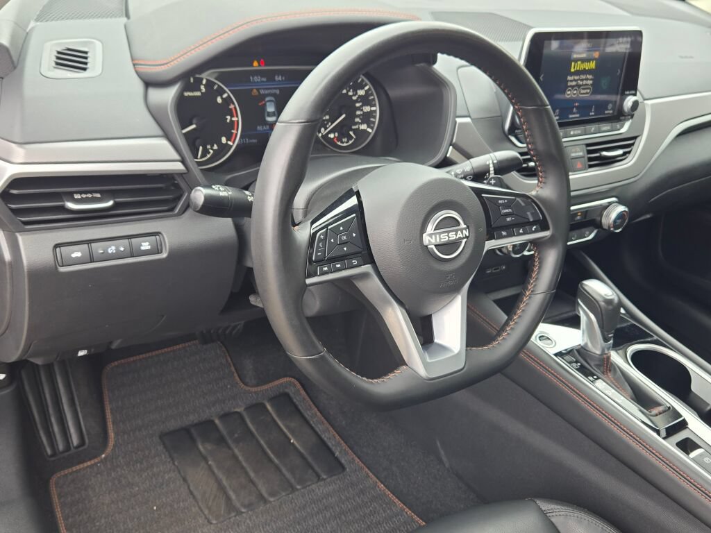 Used 2025 Nissan Altima 2.5 SR AWD/4WD image 22