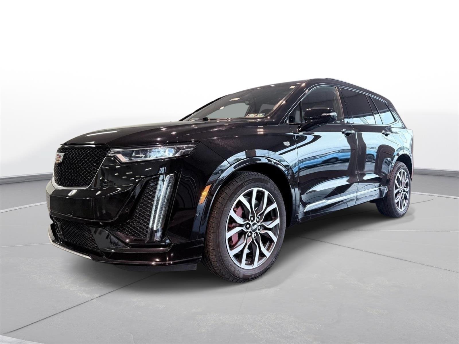 Used 2024 Cadillac XT6 Sport w/ Technology Package AWD/4WD image 3