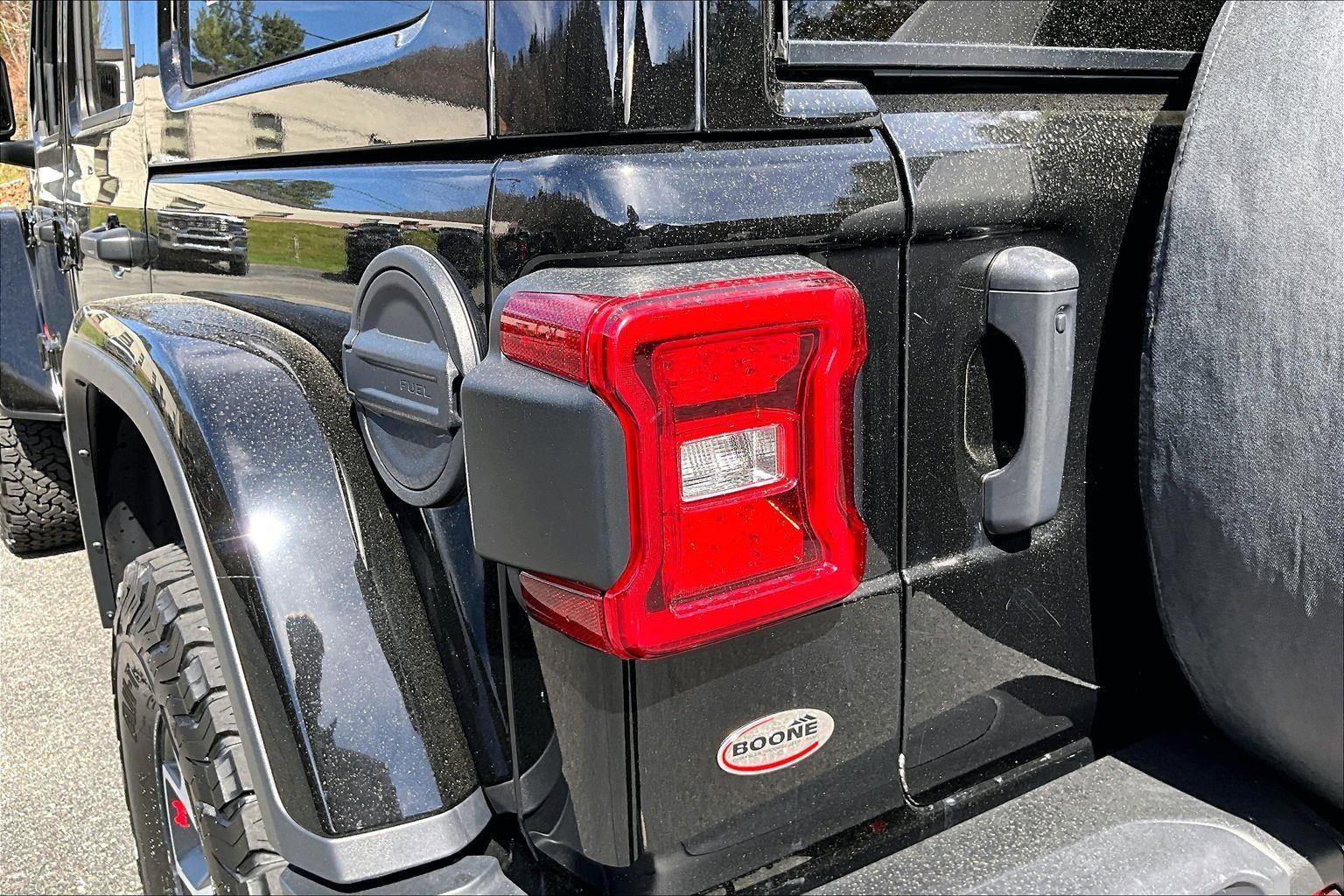 Certified 2023 Jeep Wrangler Unlimited Rubicon w/ Steel Bumper Group image 30