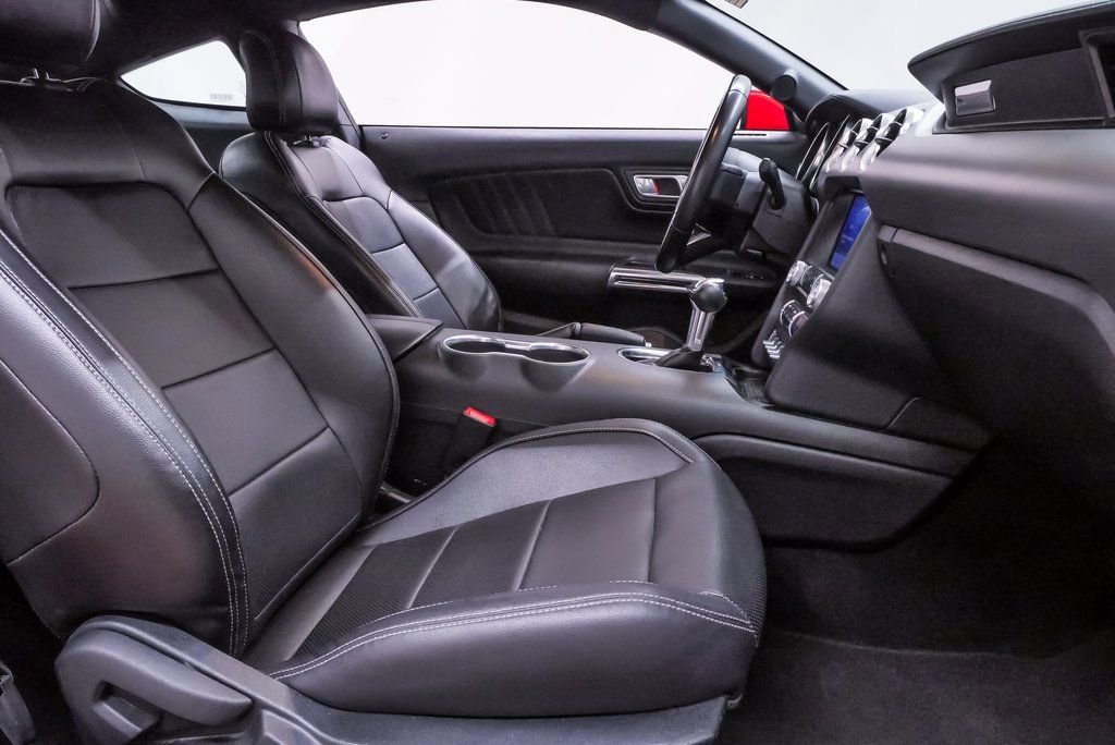 Used 2023 Ford Mustang Premium image 13