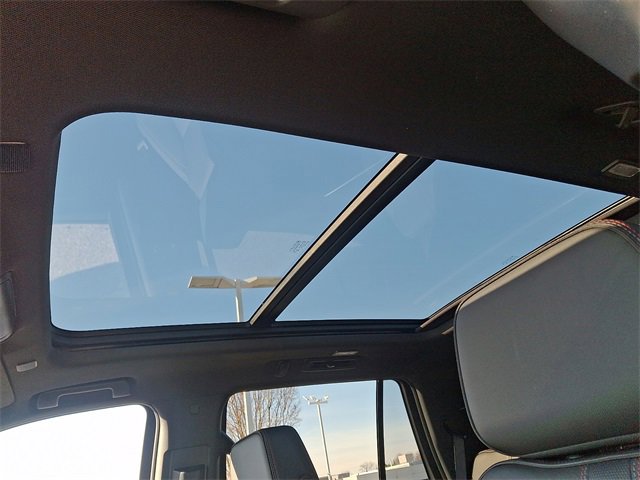 Used 2024 Chevrolet Tahoe RST w/ Luxury Package image 15