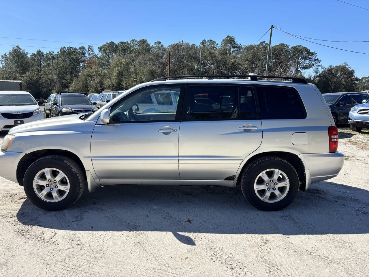 Used 2003 Toyota Highlander 4WD V6 image 4