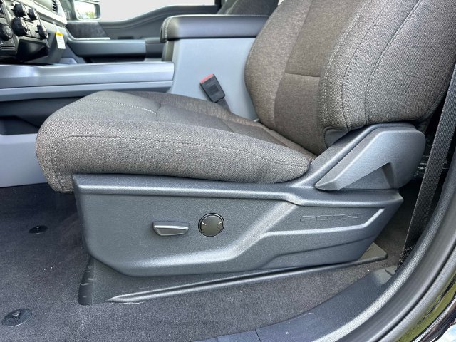 New 2027 Ford F350 XLT w/ XLT Premium Package AWD/4WD image 21