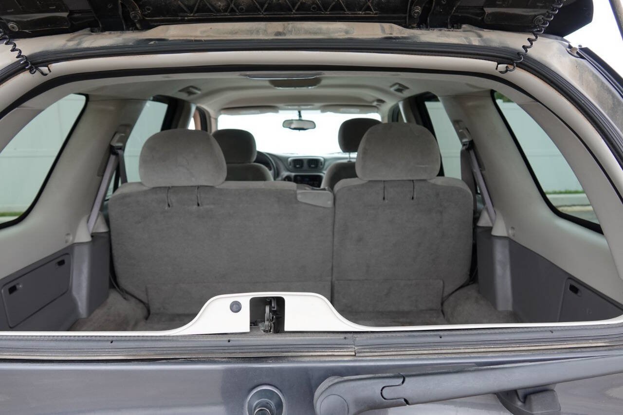 Used 2007 Chevrolet TrailBlazer LS w/ LS Preferred Equipment Group AWD/4WD image 85
