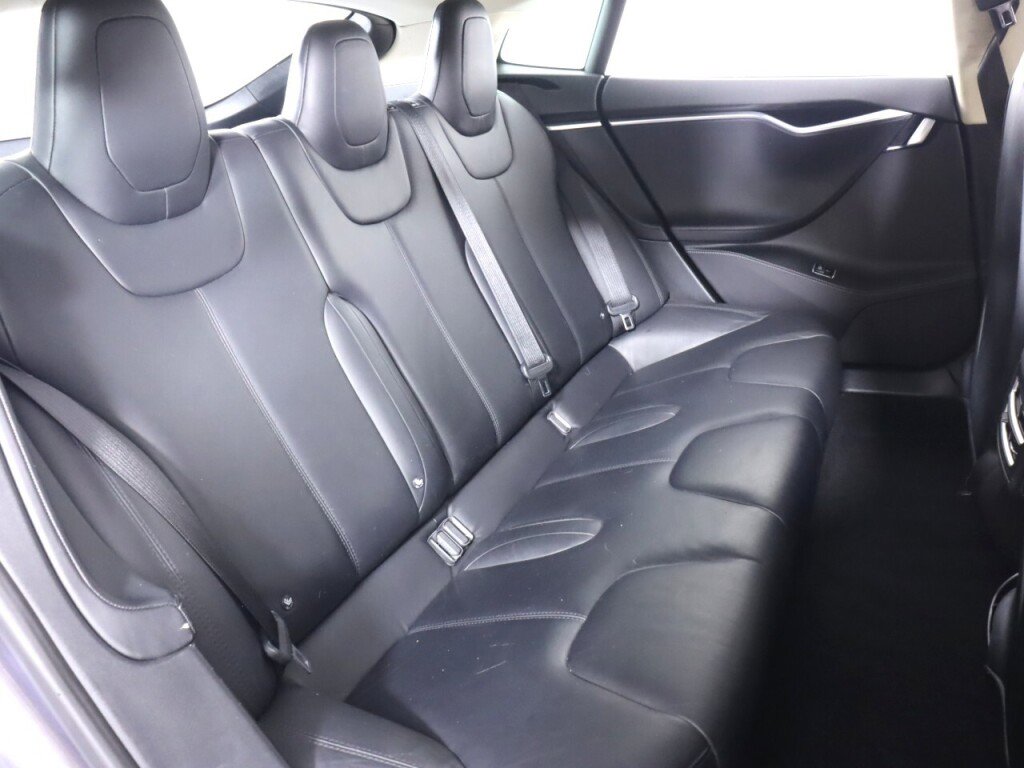 Used 2015 Tesla Model S 70D AWD/4WD image 35