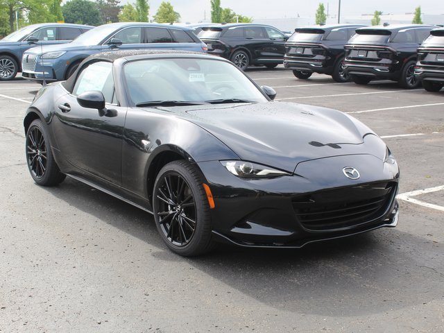 New 2025 MAZDA MX-5 Miata Club w/ Weather Package