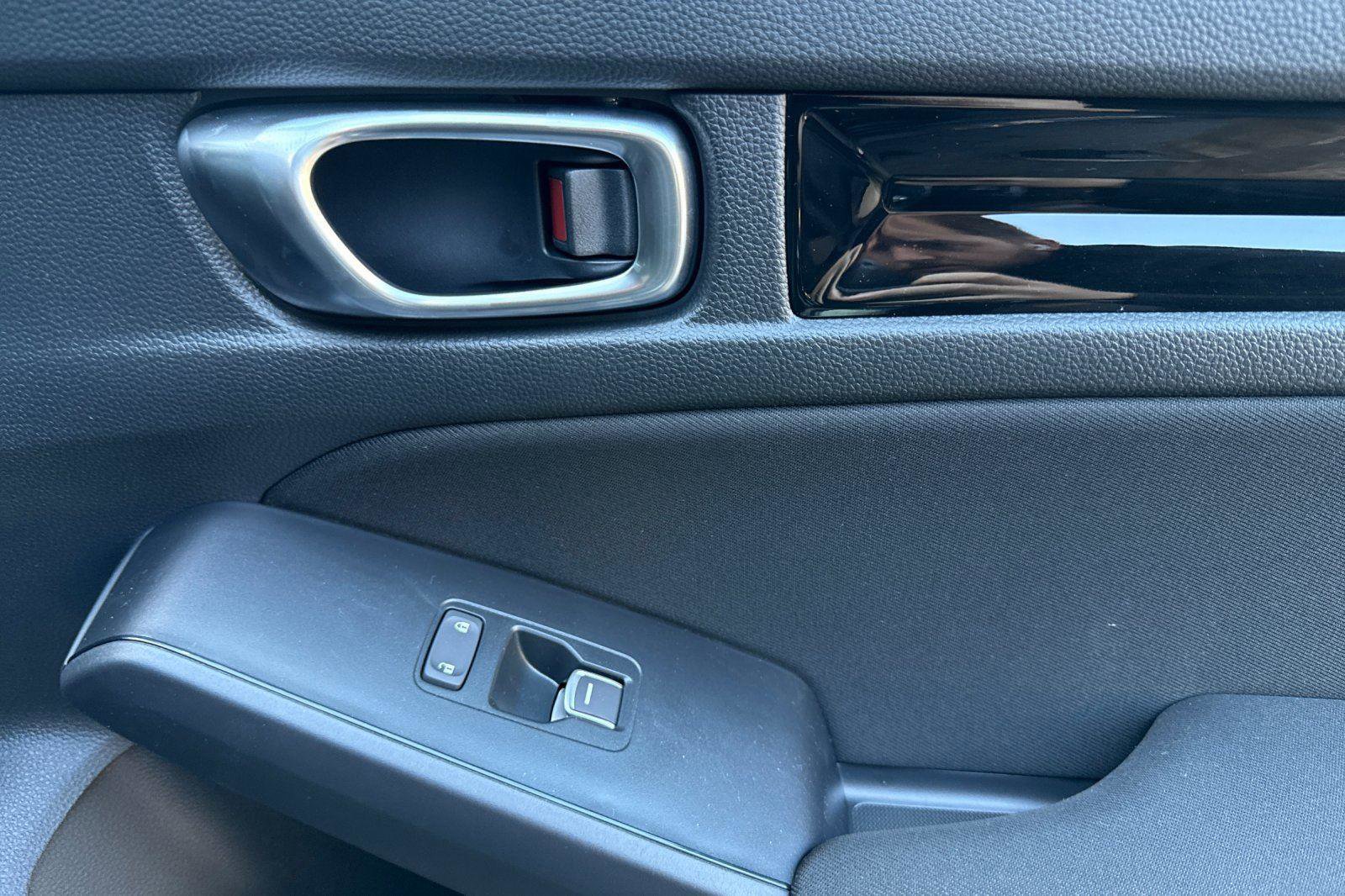 New 2026 Honda Civic Sport image 18