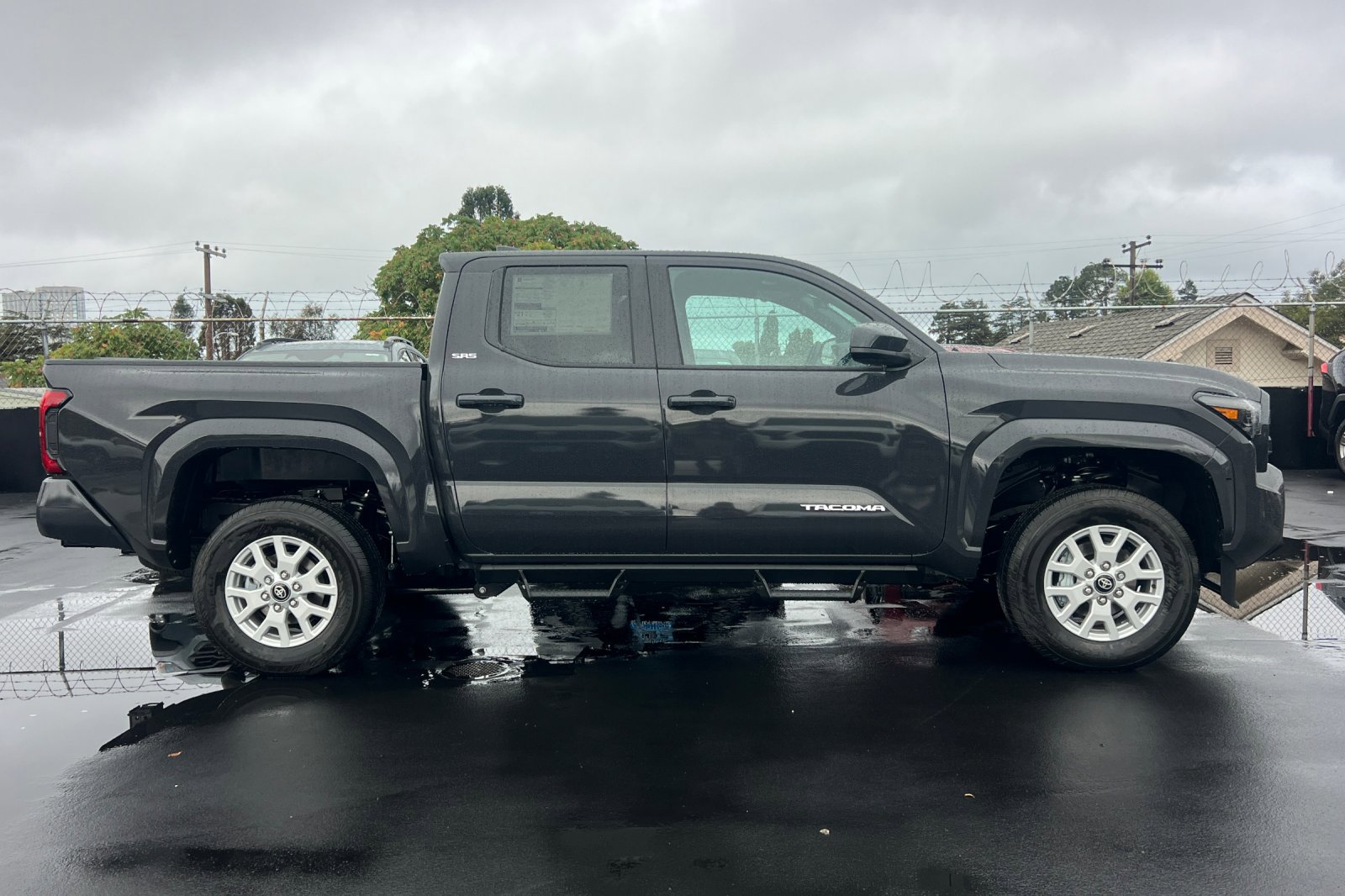 New 2025 Toyota Tacoma SR5 image 4