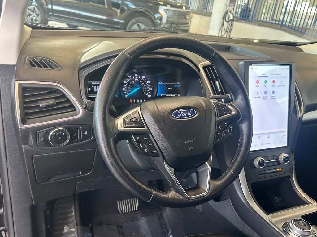Used 2023 Ford Edge SEL image 29