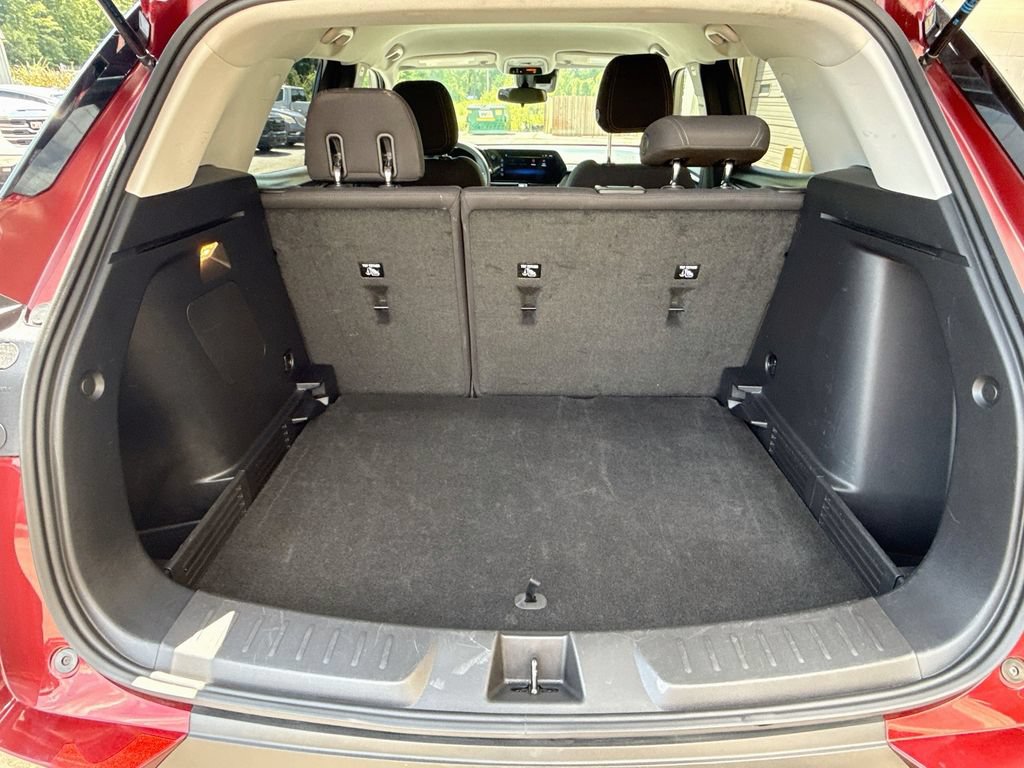 Used 2025 Chevrolet TrailBlazer LT FWD image 23