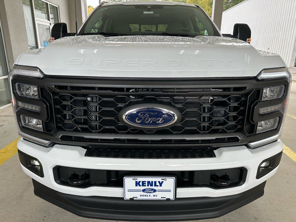 New 2026 Ford F250 XL image 8