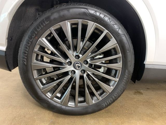 Used 2024 Lexus RX 350 AWD w/ Convenience Package image 38