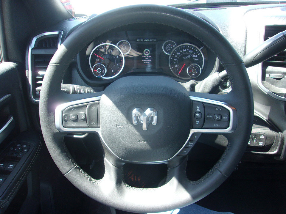 Used 2025 RAM 2500 Big Horn AWD/4WD image 10