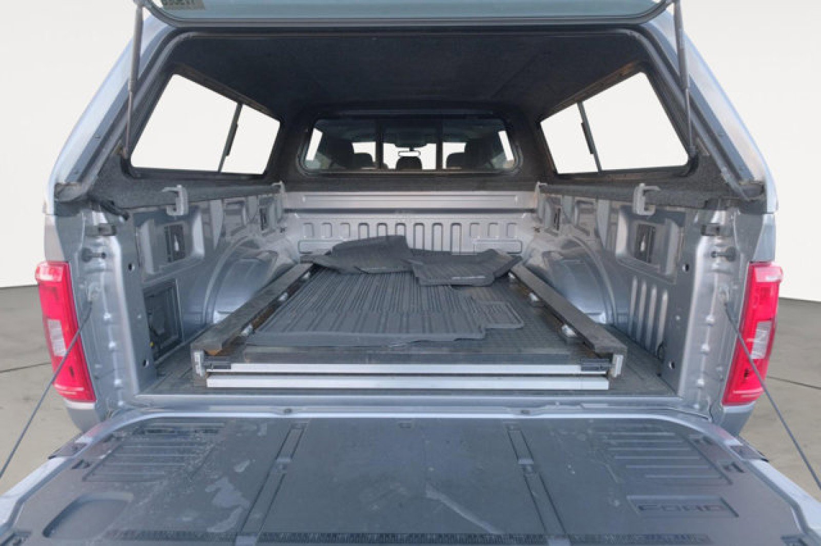 Used 2022 Ford F150 XLT w/ Equipment Group 302A High image 13