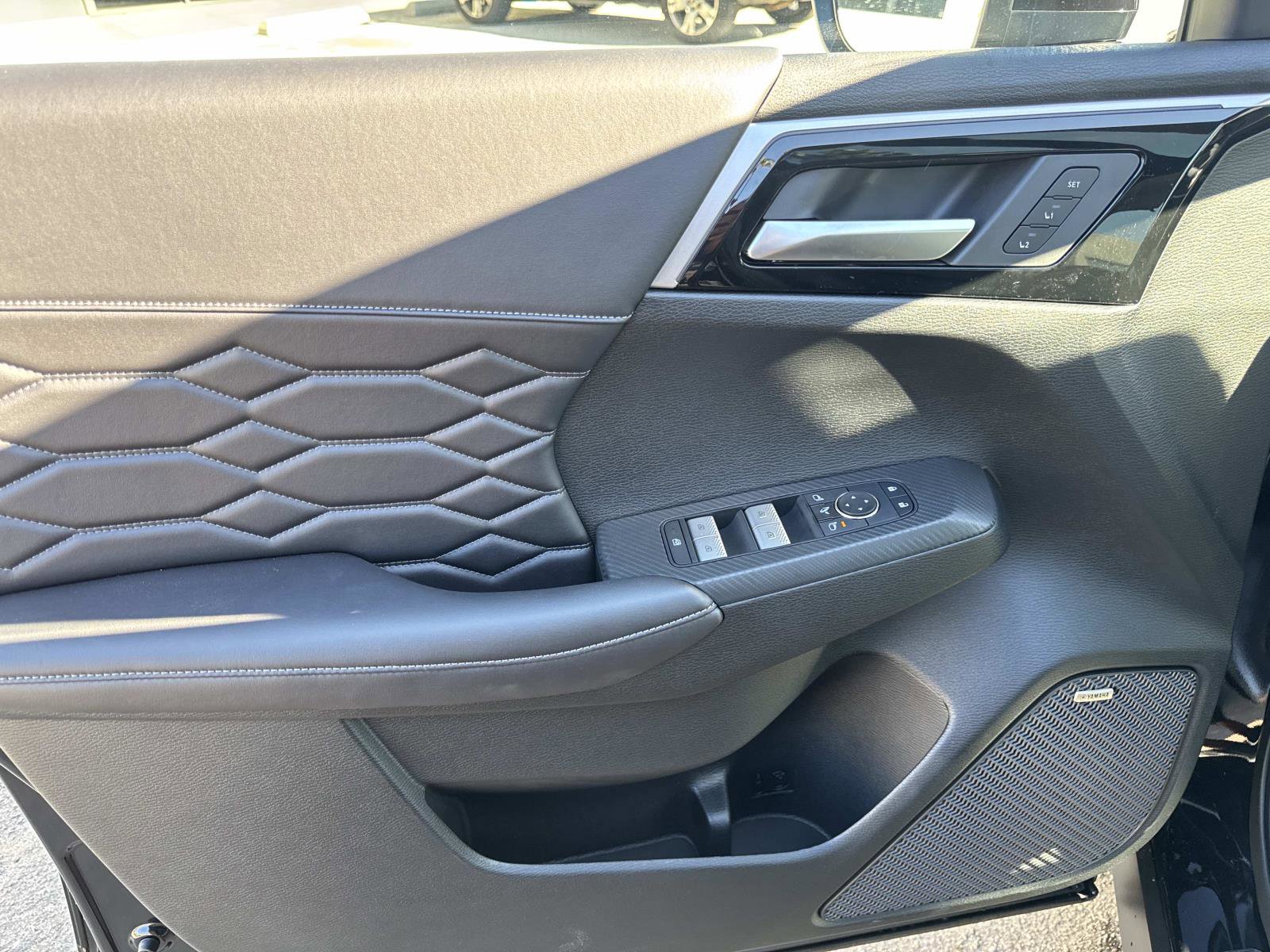 New 2026 Mitsubishi Outlander SEL image 11