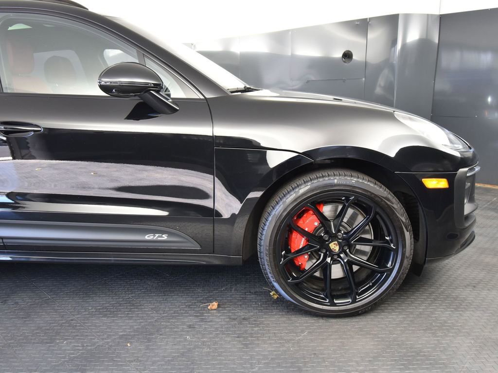 Certified 2024 Porsche Macan GTS AWD/4WD image 42