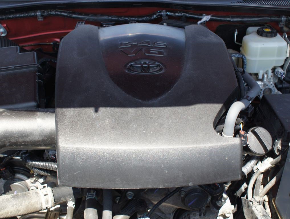 Used 2020 Toyota Tacoma TRD Off-Road AWD/4WD image 26