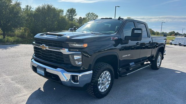 Certified 2024 Chevrolet Silverado 2500 LT w/ Convenience Package image 10