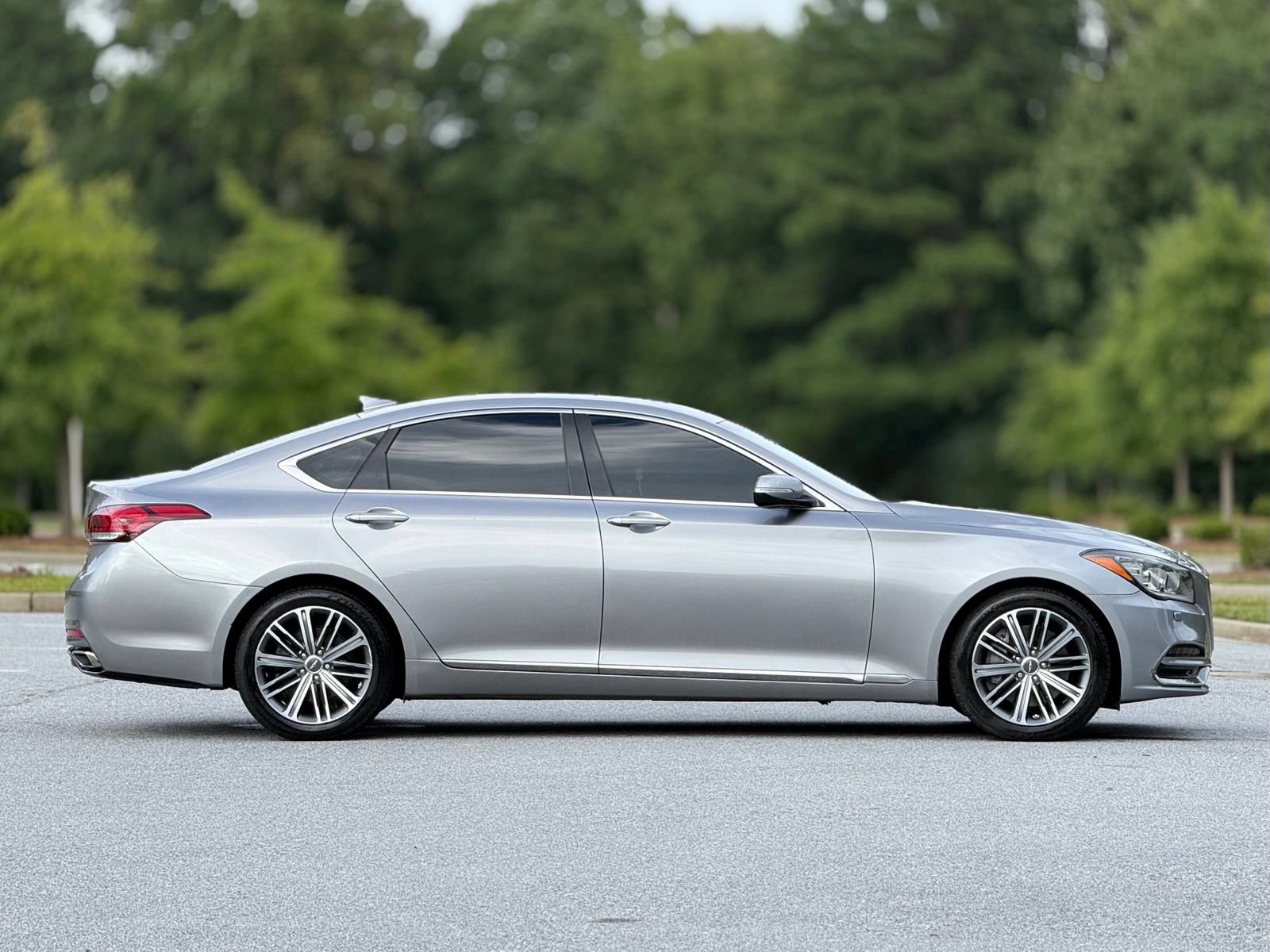 Used 2020 Genesis G80 3.8 AWD/4WD image 12