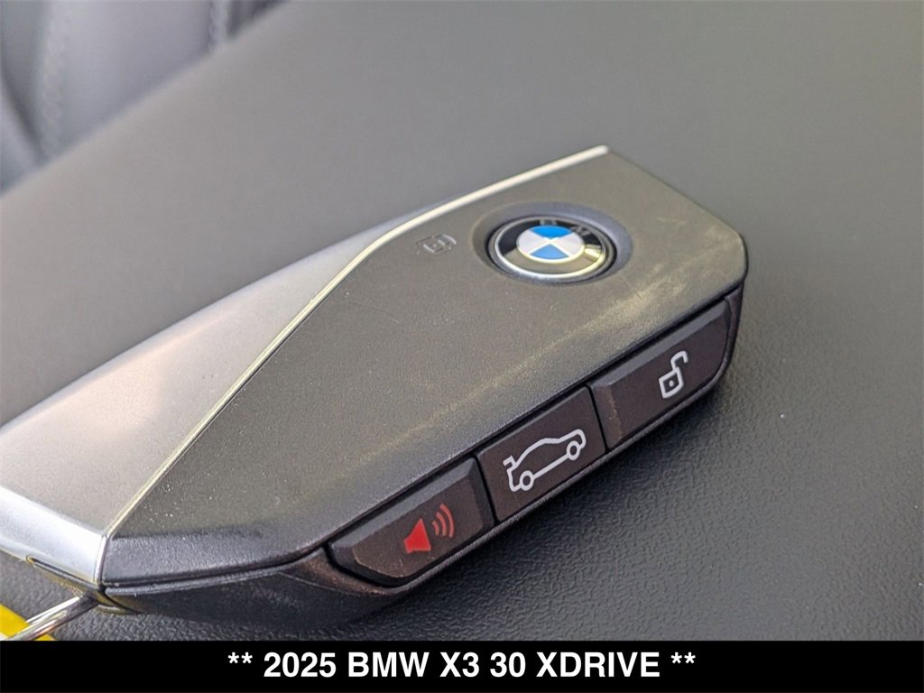 Used 2025 BMW X3 xDrive30i w/ Convenience Package image 29