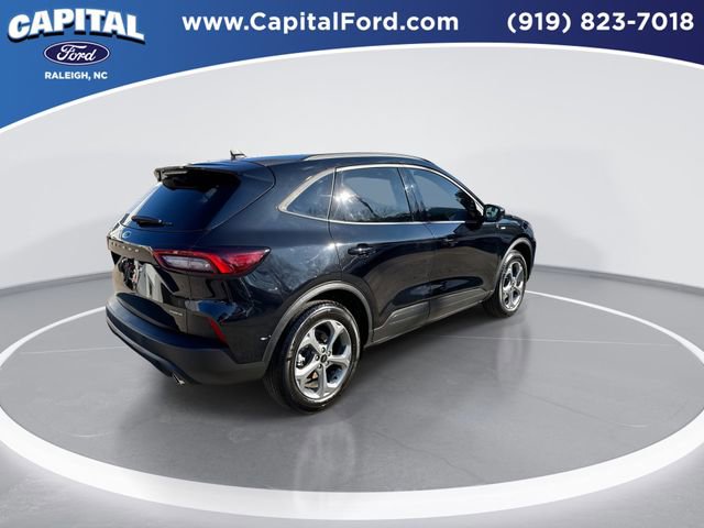 Certified 2025 Ford Escape ST-Line Elite w/ Tech Pack #1 image 8