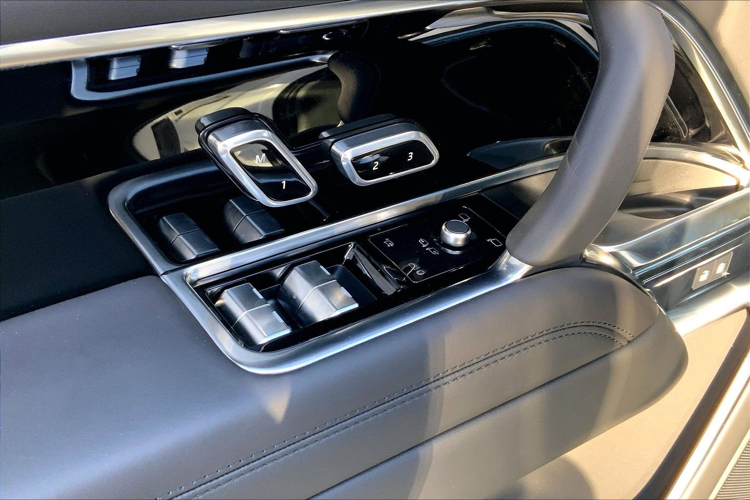 New 2026 Land Rover Range Rover SE AWD/4WD image 21