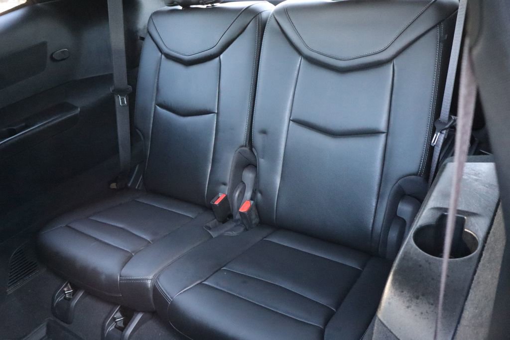 Used 2024 Cadillac XT6 Luxury w/ LPO, Floor Liner Package AWD/4WD image 22