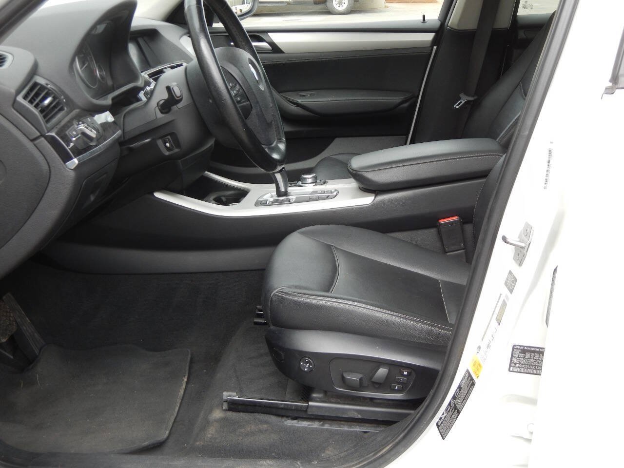 Used 2014 BMW X3 xDrive28i AWD/4WD image 28