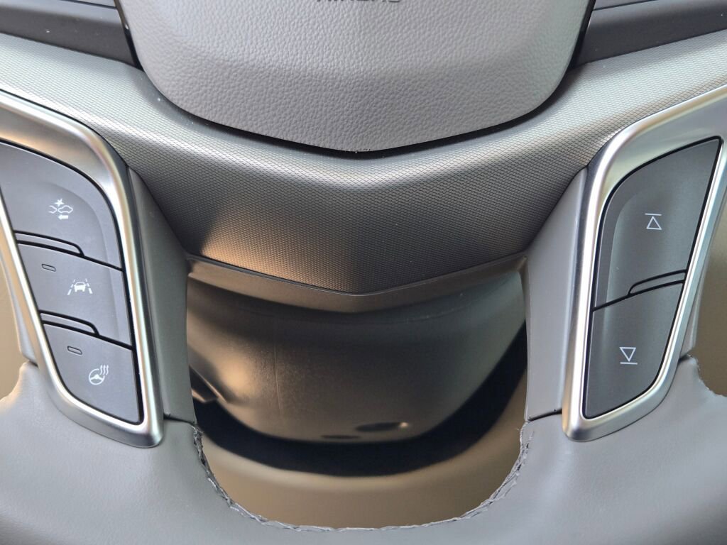 Used 2025 Cadillac XT5 Premium Luxury w/ LPO, Floor Liner Package AWD/4WD image 43