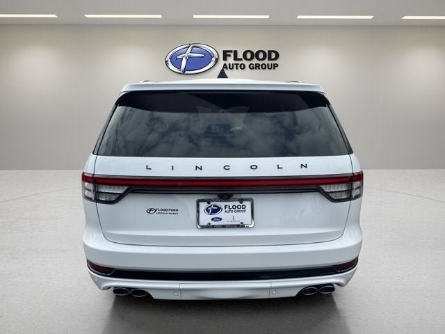 New 2026 Lincoln Aviator Black Label w/ Jet Appearance Package AWD/4WD image 6