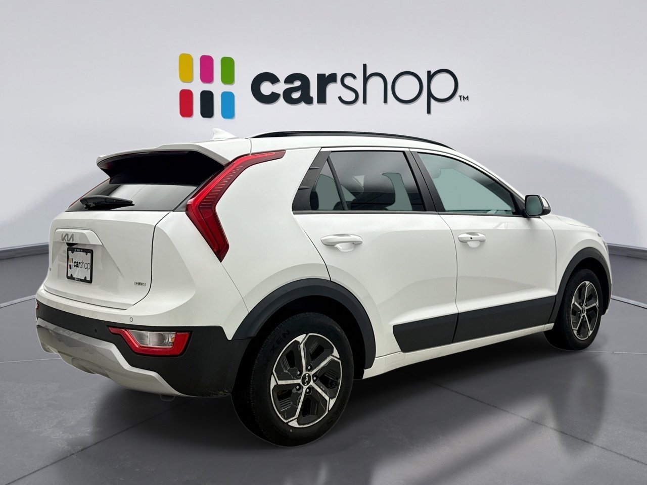 Used 2023 Kia Niro EX image 5