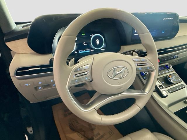 Used 2023 Hyundai Palisade Limited AWD/4WD image 12